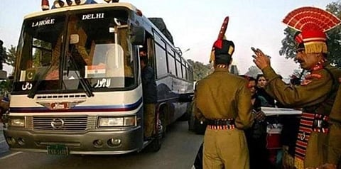 பாகிஸ்தானுக்கான பேருந்து சேவை நிறுத்தம் - இந்தியா பதிலடி