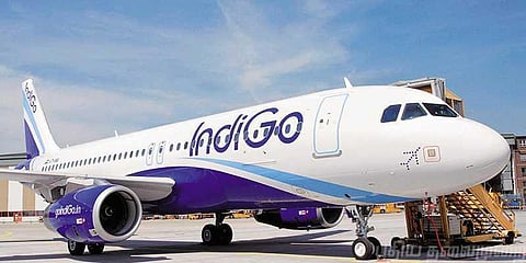 புறப்படும் நேரத்தில் கோளாறை கண்டுபிடித்த விமானி: பத்திரமாக திரும்பியது இண்டிகோ!