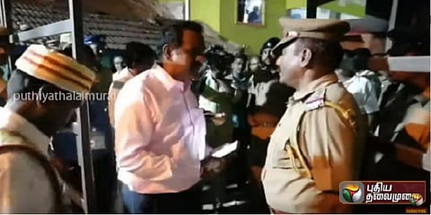 ஆய்வாளரை மிரட்டிய விவகாரம் : காஞ்சிபுரம் ஆட்சியர் பதிலளிக்க மனித உரிமை ஆணையம் உத்தரவு