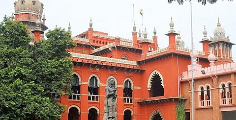 வெள்ளியங்கிரி மலையடிவாரத்தில் வீடுகள் கட்ட நீதிமன்றம் தடை