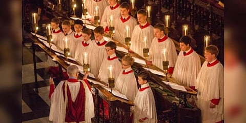 ’பெண் என்பதால் மறுப்பதா?’ 550 வருட பழமையான இசைக்குழு மீது வழக்குத் தொடர்ந்த சிறுமி!