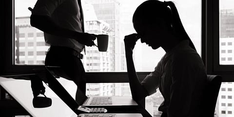 பணியிடத்தில் பாலியல் தொல்லை : ‘டிசிஎஸ்’ நிறுவன பெண் ஊழியர் புகார்