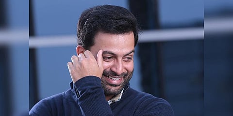 வெள்ள நிவாரணம்: காருக்கான ஃபேன்சி நம்பர் ஏலத்தில் இருந்து விலகிய பிருத்விராஜ்!