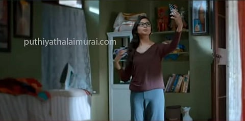 ‘நேர்ல செய்ய மாட்டேன்னா நெட்ல செய்ய மாட்டேன்’ - கலக்கும் காவல்துறை