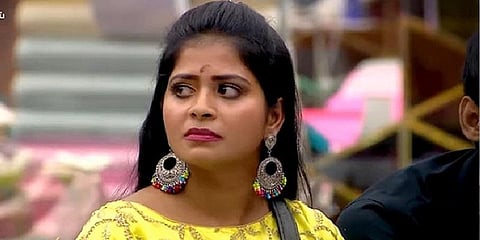 புகாரை சட்டப்பூர்வமாக எதிர்கொள்வேன் - நடிகை மதுமிதா