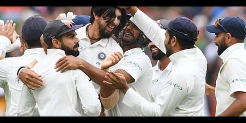 வெஸ்ட் இண்டீஸூடன் இன்று முதல் டெஸ்ட்: சாதனைக்கு காத்திருக்கிறார் கோலி!