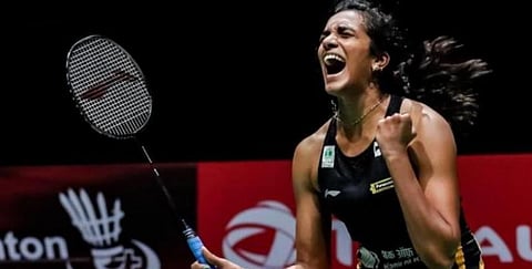 வரலாற்றுச் சாதனை படைத்தார் பி.வி.சிந்து