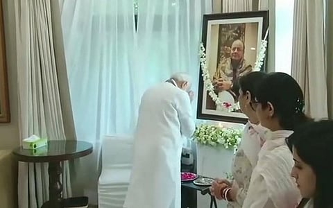 அருண் ஜெட்லி குடும்பத்தினரை நேரில் சந்தித்து பிரதமர் மோடி ஆறுதல்