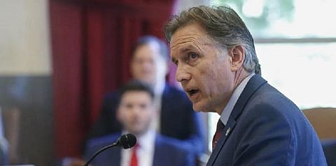 வலி நிவாரணிக்கு அடிமையாக்கும் மருந்துகள் - ஜான்சன் அண்ட் ஜான்சன் நிறுவனத்துக்கு அபராதம்