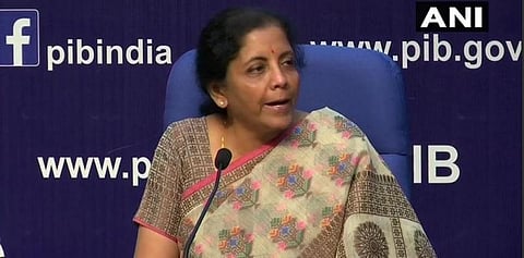 பொதுத்துறை வங்கிகள் இணைப்பு : நிர்மலா சீதாராமன் புதிய அறிவிப்பு