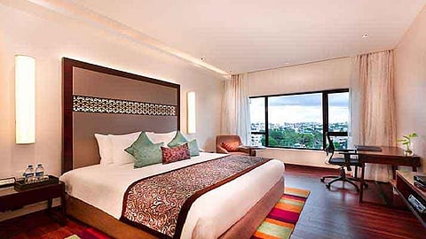 6 மாதங்களாக 55% அறைகள் காலி - தடுமாறும் சென்னை ஹோட்டல்கள்