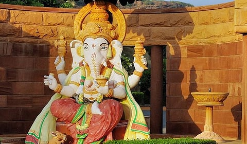 விநாயகர் சதுர்த்தி பண்டிகைக்கு ஈபிஎஸ் - ஓபிஎஸ் வாழ்த்து