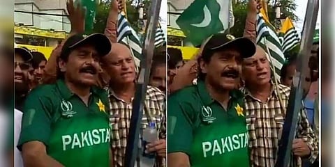 காஷ்மீர் விவகாரம்: கையில் வாளுடன் ஜாவித் மியான்தத் மிரட்டல்