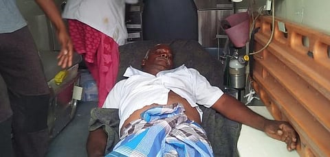 வங்கியில் 2 தவணை கட்டாததால் டிராக்டர் பறிமுதல்... விவசாயி தற்கொலை முயற்சி..!