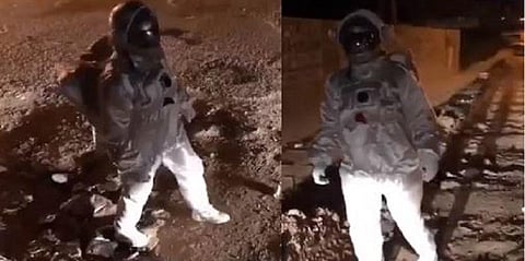 பெங்களூரு சாலையில் விண்வெளி வீரரின் பயணம் - எதற்காக தெரியுமா?