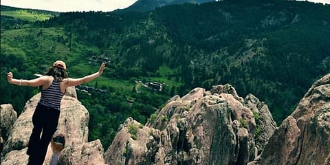 500 அடி உயரத்தில் இருந்து விழுந்த பெண் : பரிதாப பலி