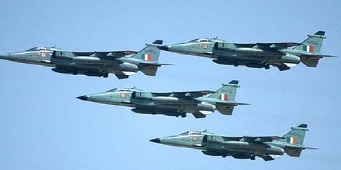 முப்படைகளை நவீனப்படுத்த ரூ.9.35 லட்சம் கோடி - மத்திய அரசு திட்டம்