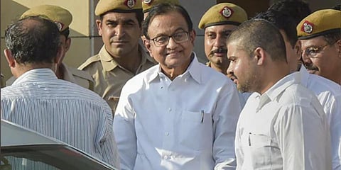 அமலாக்கத்துறையில் சரணடைவாரா ப.சிதம்பரம் ? - சிபிஐ நீதிமன்றம் நாளை உத்தரவு