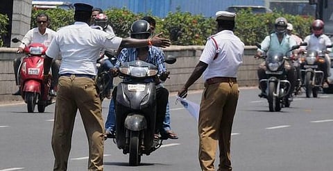 தமிழகத்தில் குறையவுள்ள மோட்டார் வாகன சட்டத்தின் அபராதத் தொகை?