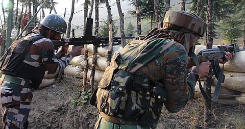 ஒரே ஆண்டில் 2050 முறை எல்லையை மீறிய பாகிஸ்தான் !