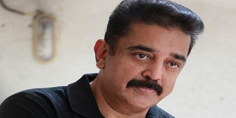 சுபஸ்ரீயின் குடும்பத்தினருக்கு கமல்ஹாசன் ஆறுதல்