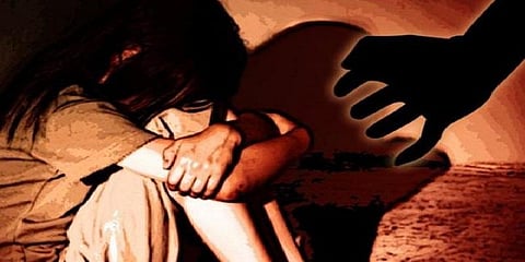 சிறுமி பாலியல் வன்கொடுமை : இளைஞருக்கு இரட்டை ஆயுள் தண்டனை