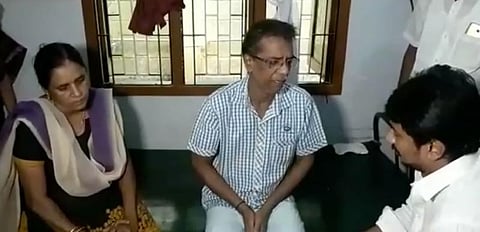 சுபஸ்ரீ குடும்பத்தினருக்கு நேரில் ஆறுதல் கூறிய உதயநிதி