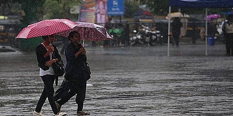 6 மாவட்டங்களில் கனமழையும் பெய்யும் - வானிலை ஆய்வு மையம்