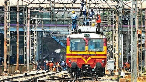 ‘ரயில்வே ஊழியர்களுக்கு 78 நாட்கள் ஊதிய போனஸ்’ - மத்திய அரசு