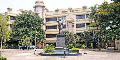 இடைத்தேர்தல் தேதி அறிவிப்பு: திமுக பொதுக்குழு ஒத்தி வைப்பு!