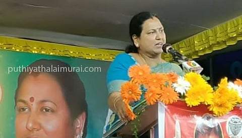 சுபஸ்ரீ உயிரிழந்தது விதி; எதிர்கட்சிகள் பெரிதுபடுத்துகின்றன- பிரேமலதா விஜயகாந்த்