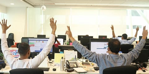 ஏற்றத்தில் இந்திய பங்கு சந்தை : 39 ஆயிரம் புள்ளிகளை கடந்த சென்செக்ஸ்