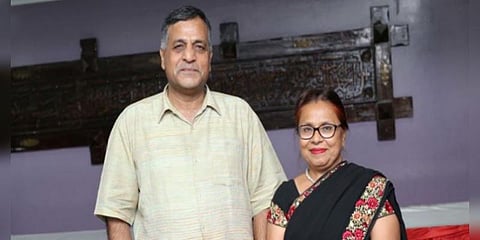 தேர்தல் ஆணையர் அசோக் லவாசா மனைவிக்கு வருமான வரி துறை நோட்டீஸ்