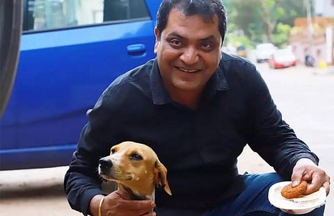 உபர் மூலம் செல்லப்பிராணிக்கு உணவளித்த இளைஞர் - நெகிழ்ச்சி சம்பவம்