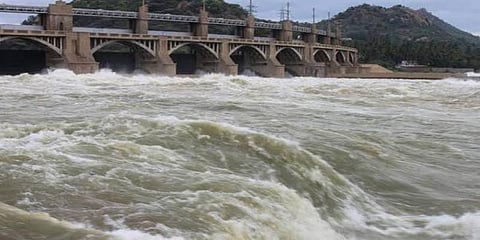 காவிரியில் 40 ஆயிரம் கனஅடி நீர் திறப்பு - கரையோர மக்களுக்கு எச்சரிக்கை