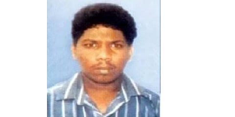 பரோல் கேட்டு ராபர்ட் பயஸ் மனு : சிறைத்துறை டிஐஜி பதில் அளிக்க உத்தரவு