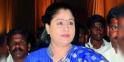 பாஜகவில் இணைகிறார் நடிகை விஜயசாந்தி