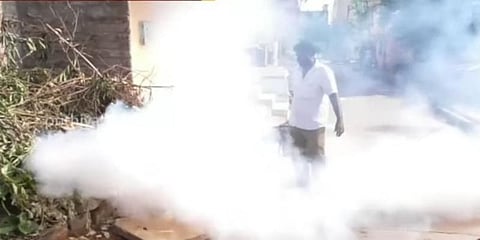 திருத்தணியில் 12 பேருக்கு டெங்கு அறிகுறி : கொசு ஒழிப்பு மும்முரம்