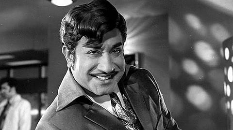 “இனிய பிறந்த நாள் வாழ்த்துகள் அப்பா”- சிவாஜிக்காக ட்விட்டரில் கமல் பதிவு