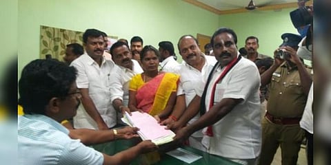 நாங்குநேரி தொகுதி அதிமுக வேட்பாளர் மனு ஏற்பு