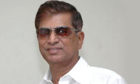 நடிகர் விஜய்யின் தந்தை மீது பண மோசடி புகார் !