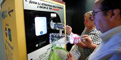 பிளாஸ்டிக்கை கொடுத்து மெட்ரோவில் பயணம் செய்யலாம்