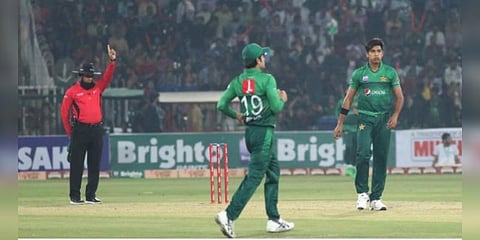முதல் டி-20: பாகிஸ்தான் இளம் வீரர் உலக சாதனை