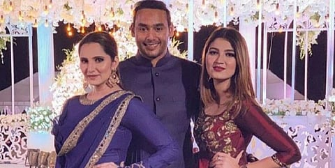 சானியா மிர்சா தங்கையை திருமணம் செய்யும் அசாருதீன் மகன்