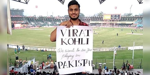 ’இங்கயும் வந்து விளையாடுங்க’: கோலிக்கு பாச அழைப்பு விடுத்த பாக்.ரசிகர்!