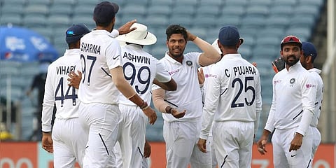 வெற்றியை நோக்கி இந்திய அணி: 7 விக்கெட்டை இழந்து தென்னாப்பிரிக்கா தடுமாற்றம்!