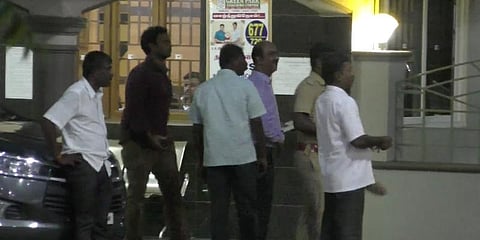 நீட் பயிற்சி மையத்தில் 3வது நாளாக வருமான வரித்துறை சோதனை