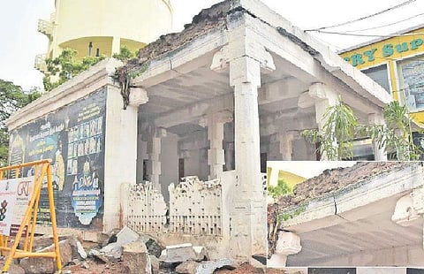 மாமல்லபுரம் கங்கை கொண்டான் மண்டபம் இடிந்து விழுந்தது !