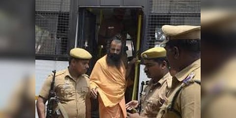 ராஜீவ் கொலை வழக்கில் சிறையிலுள்ள முருகனின் சலுகைகள் ரத்து