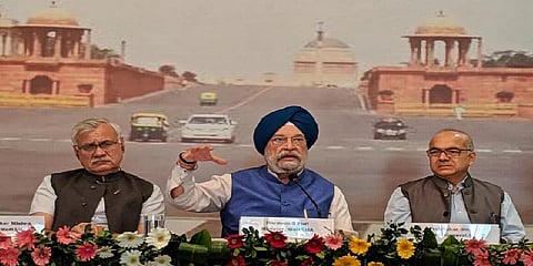 நாடாளுமன்ற கட்டட புனரமைப்பு பணி - குஜராத் நிறுவனம் தேர்வு